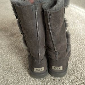UGG Smaibulun Boots Grey Sz. 6